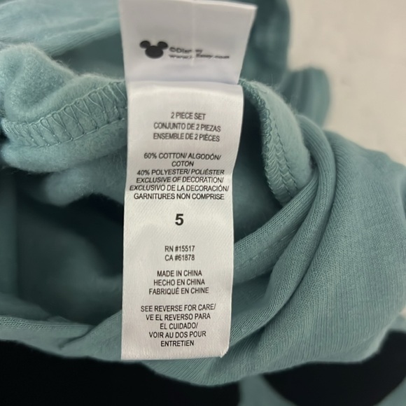 Disney Unisex Sweatsuit - Child Size Small - Picture 5 of 5